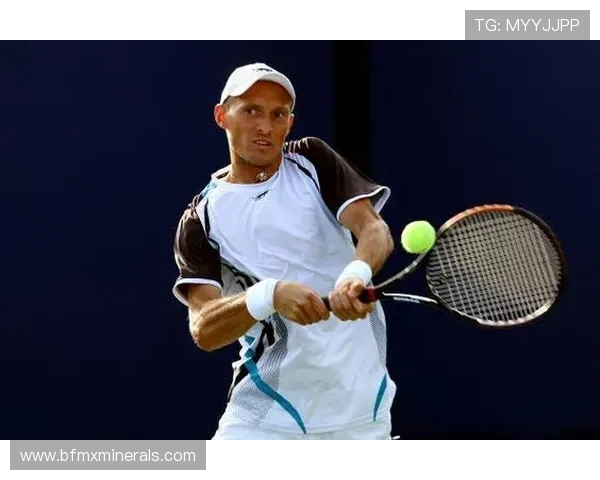 成都网球队以85分稳居杯赛积分榜首位展现强劲实力