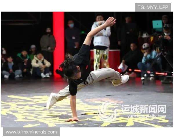 成都街舞队荣登全国街舞节奏排行榜第三名引发热议